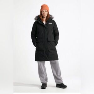 The North Face Women's Premium Arctic Parka Black SMALL